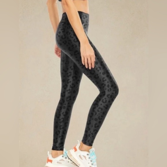 KORAL Hi Rise Lustrous Black Leopard Hi Shine Leggings - Picture 2 of 6
